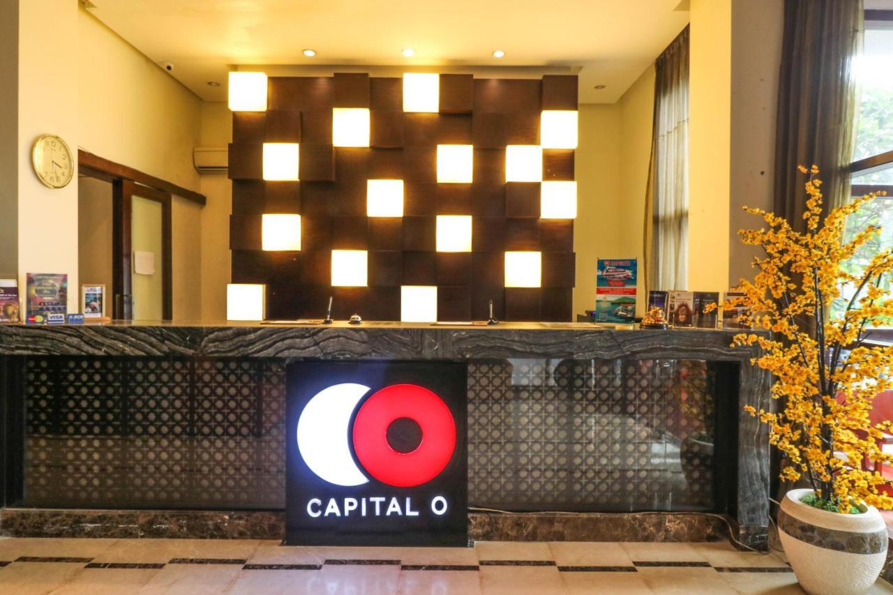Capital O 2114 Grand Jimbaran Boutique Hotel Buitenkant foto