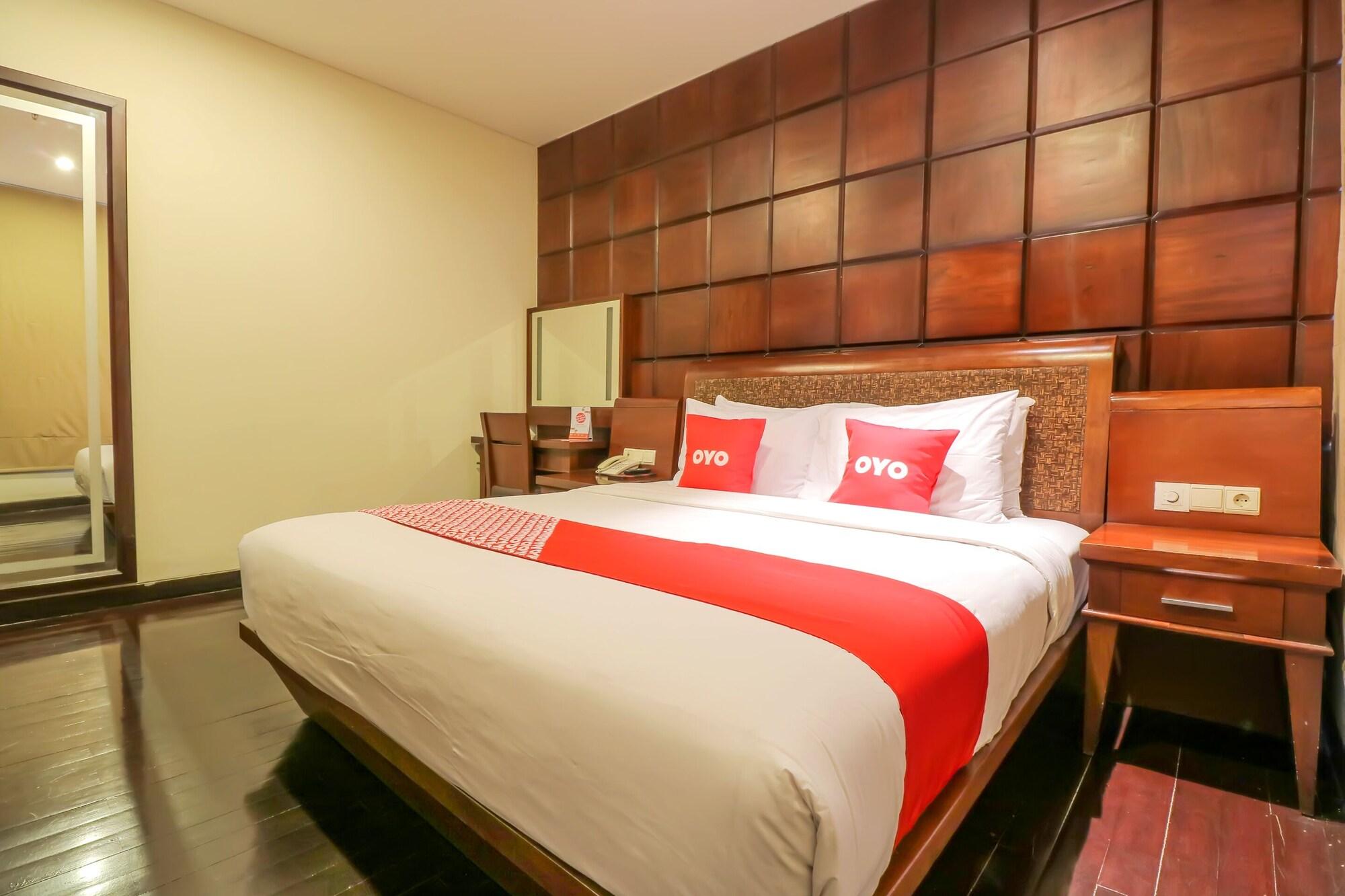 Capital O 2114 Grand Jimbaran Boutique Hotel Buitenkant foto