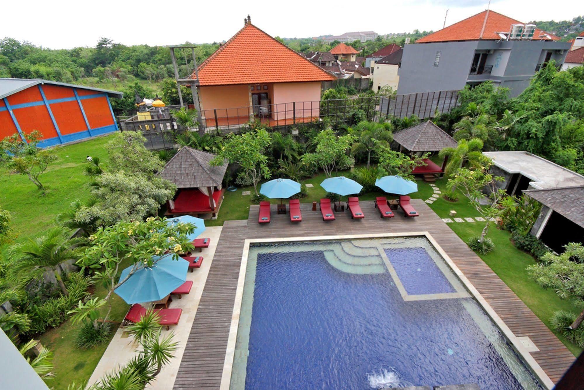 Capital O 2114 Grand Jimbaran Boutique Hotel Buitenkant foto
