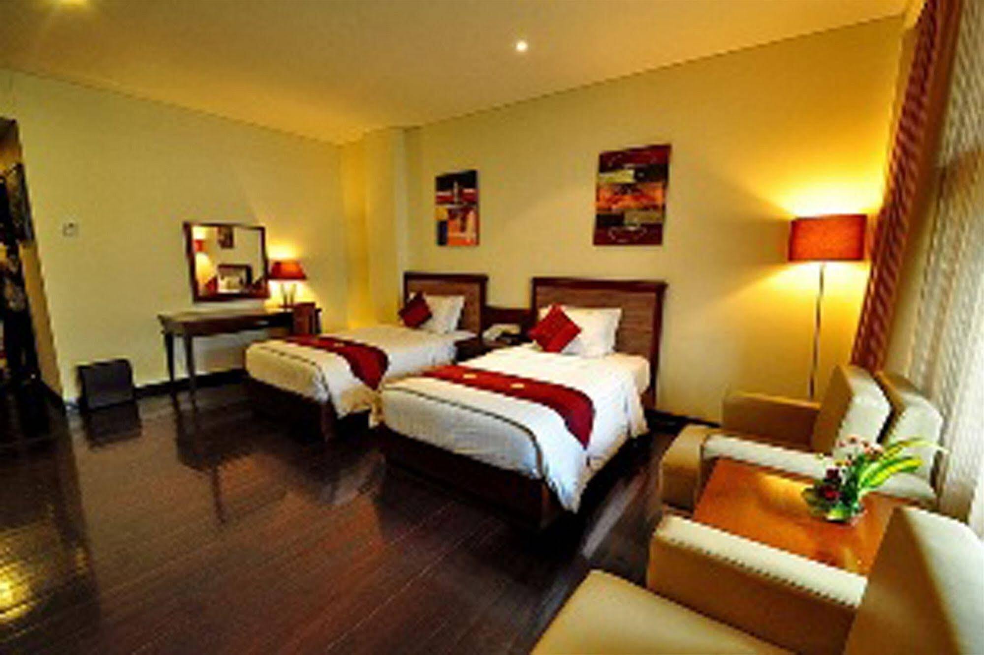 Capital O 2114 Grand Jimbaran Boutique Hotel Buitenkant foto